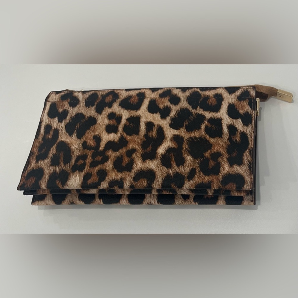 Leopard Print Faux Leather Clutch